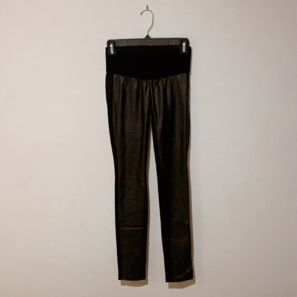 Black Bar III Leggings